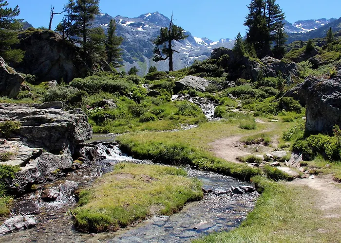 Apartament Pracondu 1 A01 - Outdoor & Fun Charming *